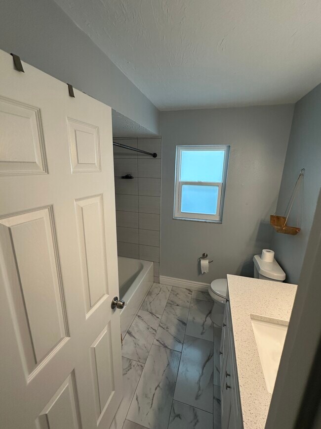 Foto del edificio - 8741 Vamo Rd