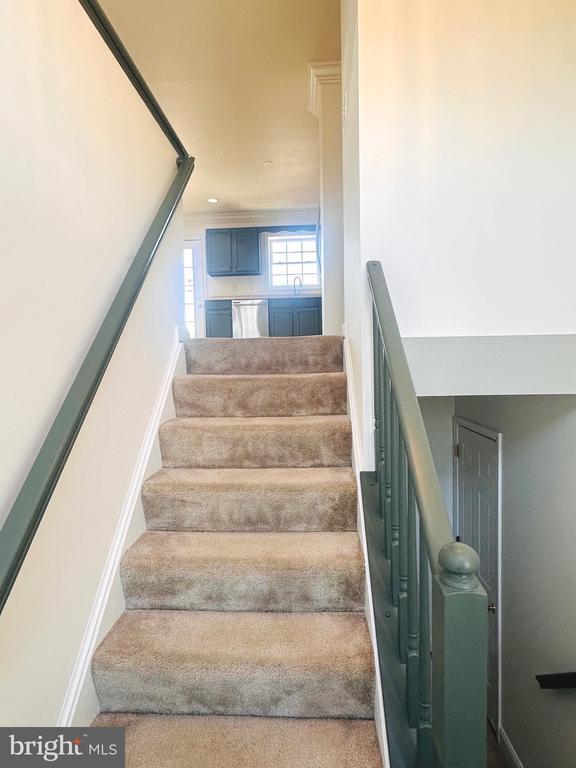 Building Photo - 92 Embassy Ct