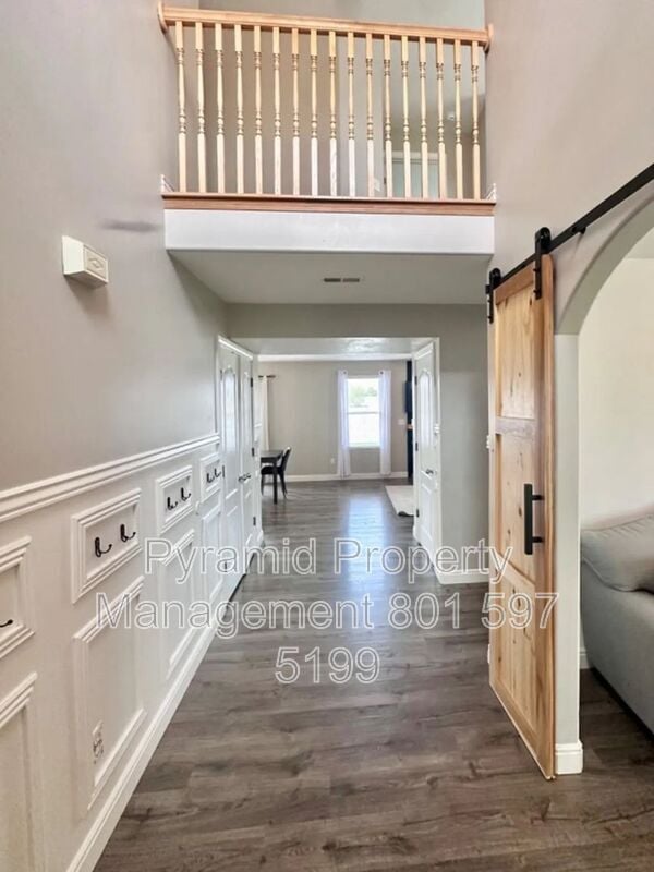 Foto del edificio - 2113 Hawthorne St