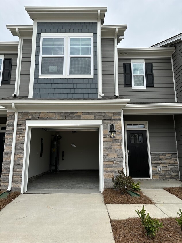 Foto principal - 1254 Firethorne Ave SW