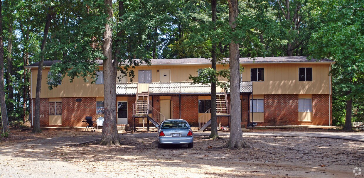 Building Photo - 1701-1703 Curtis Dr
