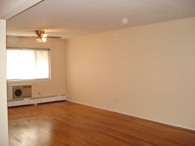 DINING ROOM - 1 W Lawrence Park Dr