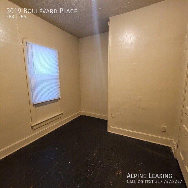 Building Photo - 3019 Boulevard Pl