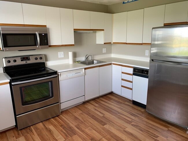 Building Photo - 3920 Mystic Valley Pkwy