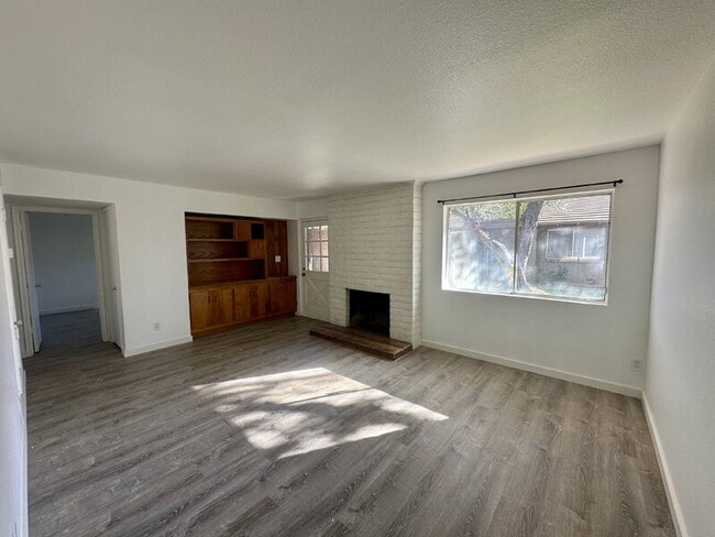 Photo - 2725 S Rural Rd Apartment