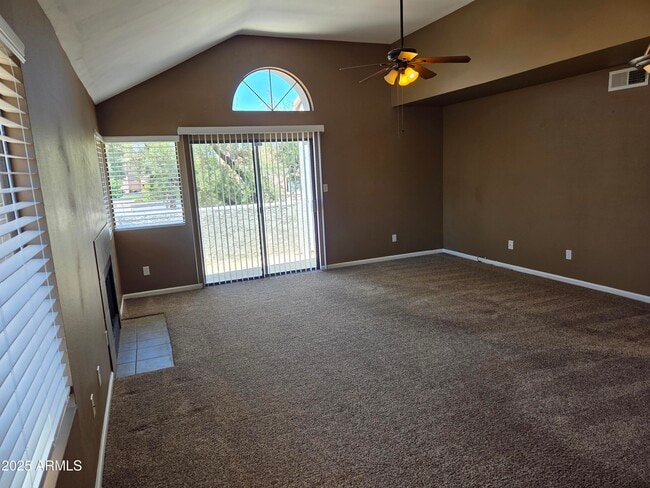 Building Photo - 10055 E Mountainview Lake Dr
