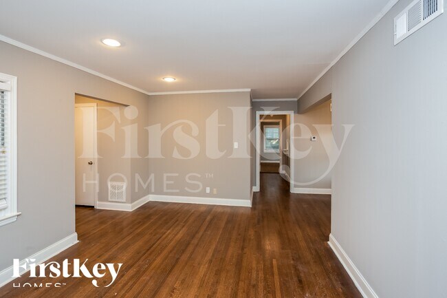 Foto del edificio - 4549 Leatherwood Ave