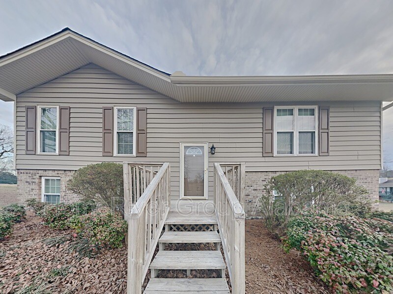 105 Spring Glade Cir, Trussville, AL 35173 House Rental in Trussville