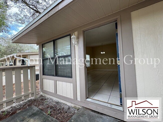 Photo - 359 Chaucer Ct Apartment