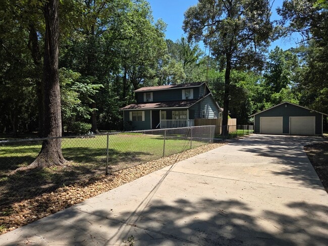 Building Photo - 4777 Holly Ln W