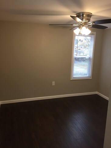 dormitorios - 306 Lindsay Ave