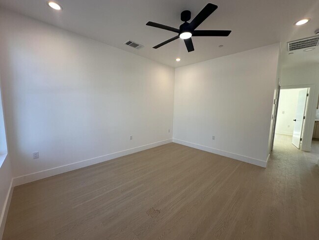 Foto del edificio - Brand New Construction 1 Bed | 1 Bath - Es...