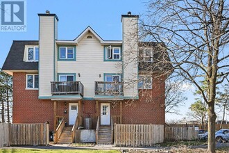Building Photo - 8 Terrace Dr