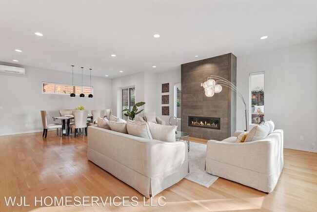Foto del edificio - 4 br, 3.5 bath House - 10315 NE 65th Way