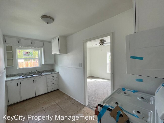 Building Photo - 1 br, 1 bath House - 1601 S 6th St
