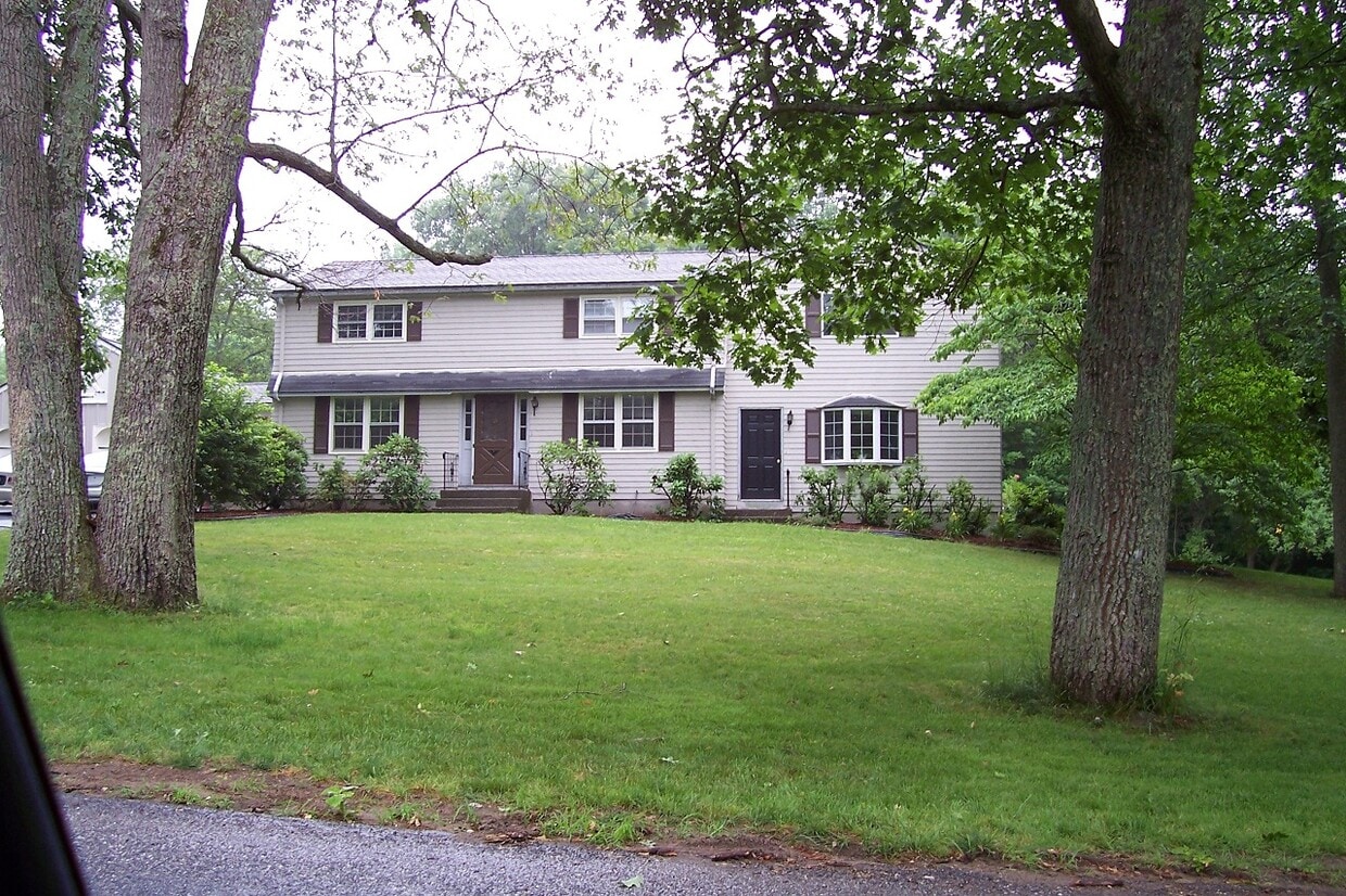 Primary Photo - 15 Baxter Rd