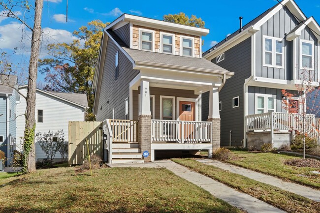 Photo - 901 Linwood Ave. House