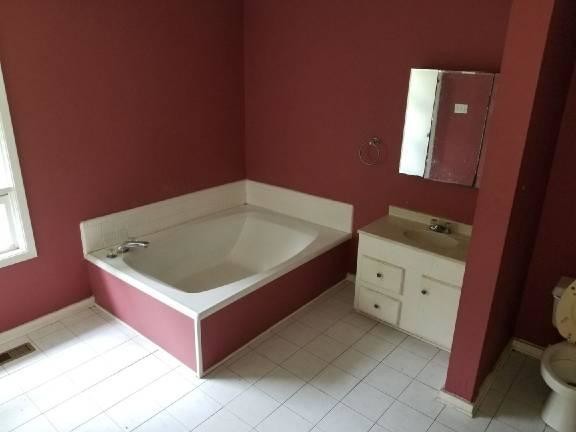 Building Photo - 3 bedroom in Jackson MS 39211