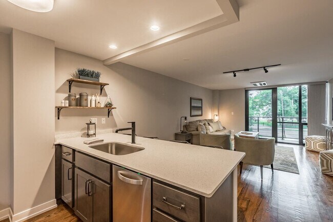 Foto del edificio - 5940 N Sheridan Rd