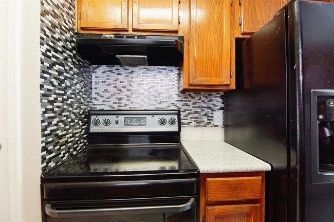 Foto del edificio - 2120 El Paseo St