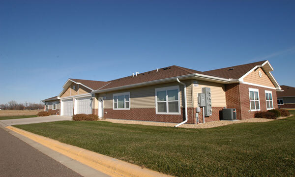 Building Photo - Pinecone Villas