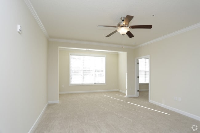 Interior Photo - Dilworth