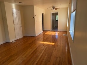 Building Photo - 59 Galveston Pl SW