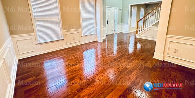 Photo - Beautiful house in the LAMBERT cluster in ...