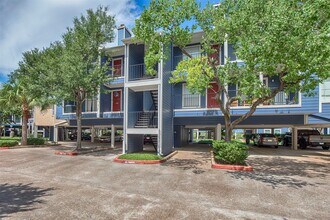 Building Photo - 18511 Egret Bay Blvd