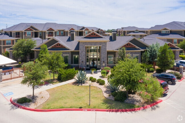 Building Photo - Faudree Ranch Apartments