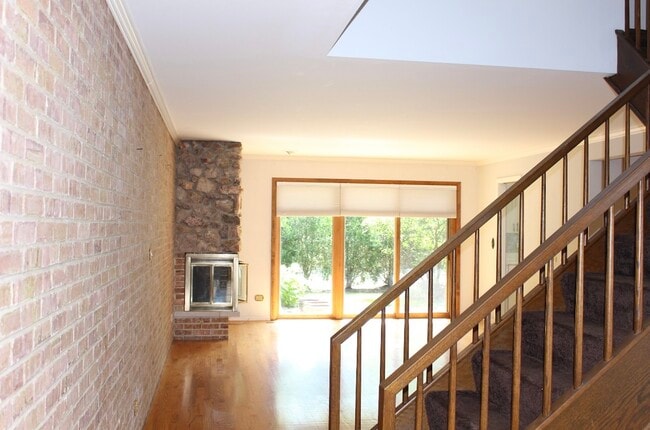 Building Photo - 1836 Wildberry Dr