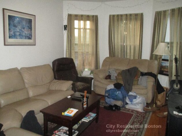 Foto del edificio - 859 E 1st St