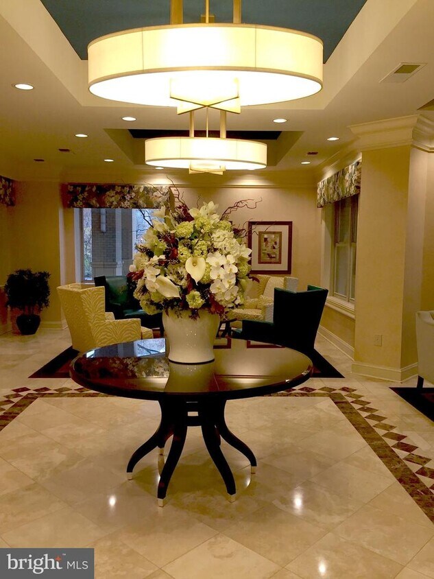 Foto principal - 11776 Stratford House Pl