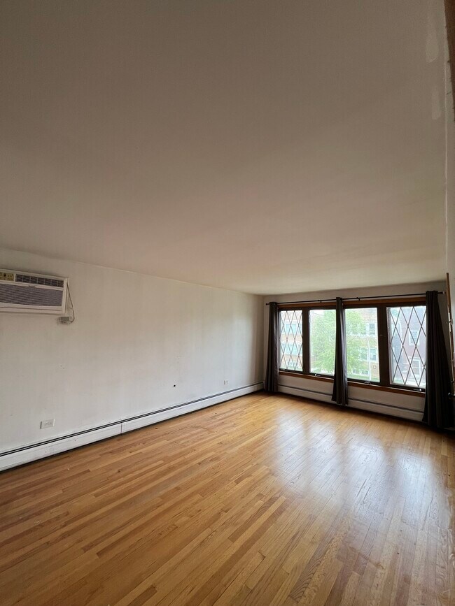 Foto del edificio - 6148 S Major Ave