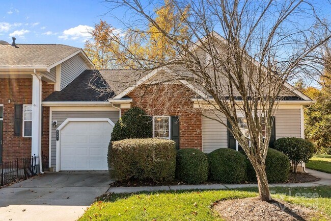 Foto del edificio - 9467 Kimmel Ln