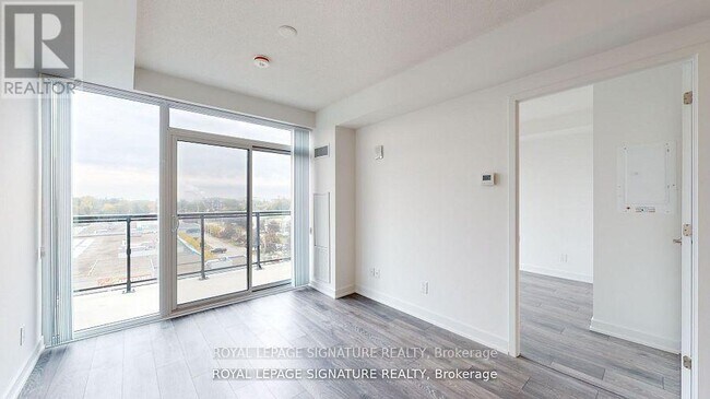 Photo du bâtiment - 1117 Cooke Blvd.