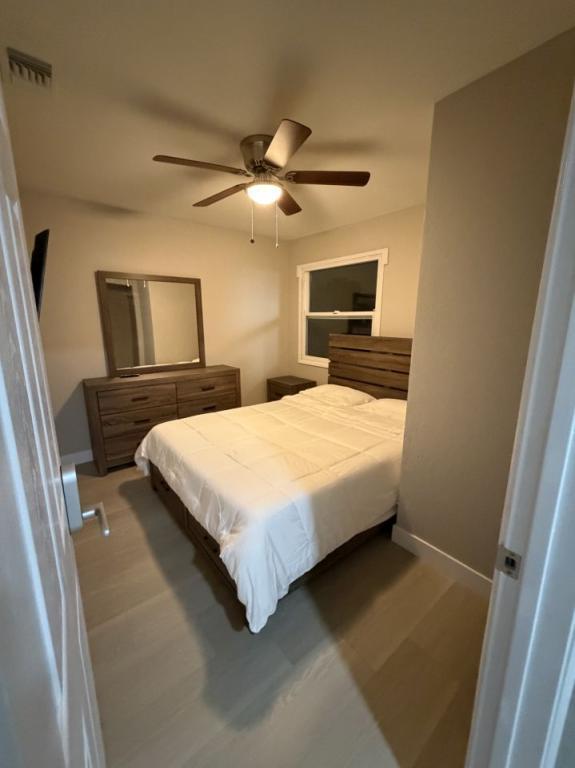 Foto del edificio - 12915 Morene St