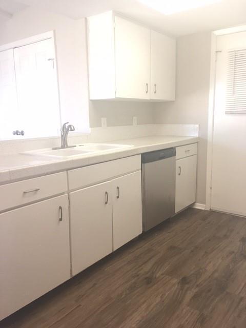 Foto del edificio - 853 Lexington Dr