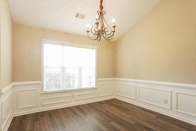 Building Photo - Charming 4 bedroom in Grovetown, GA!