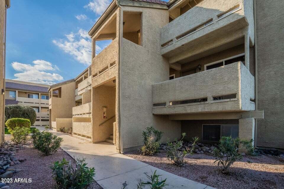 Primary Photo - 1331 W Baseline Rd
