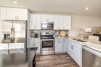 Building Photo - 94 N Bridebrook Rd