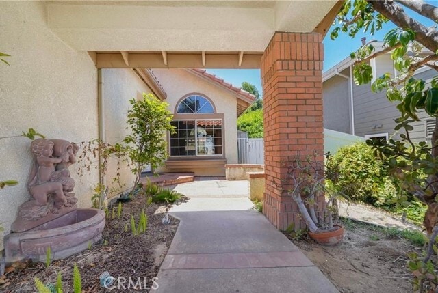 Foto del edificio - 2230 Bloomfield Ln