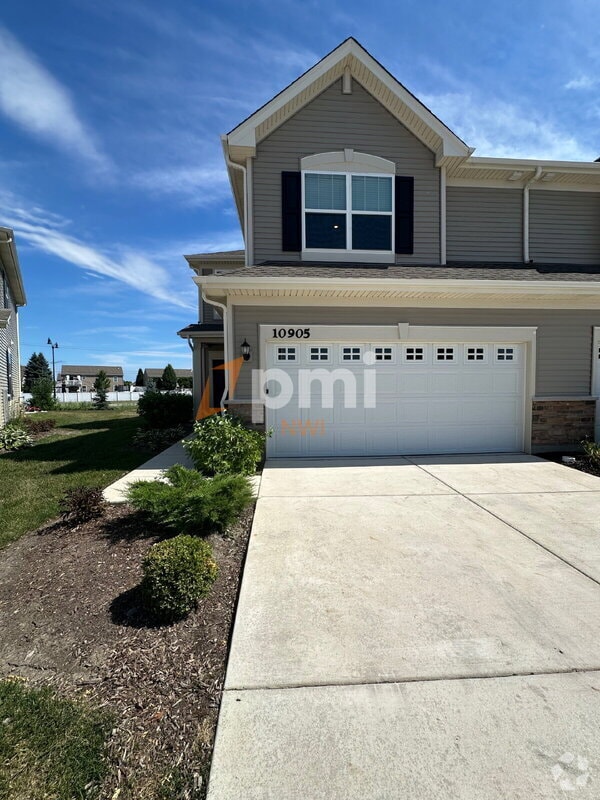 Building Photo - 10905 Illinois Dr