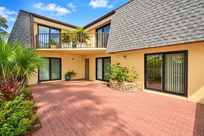 Building Photo - 18 Cedar Dunes Dr