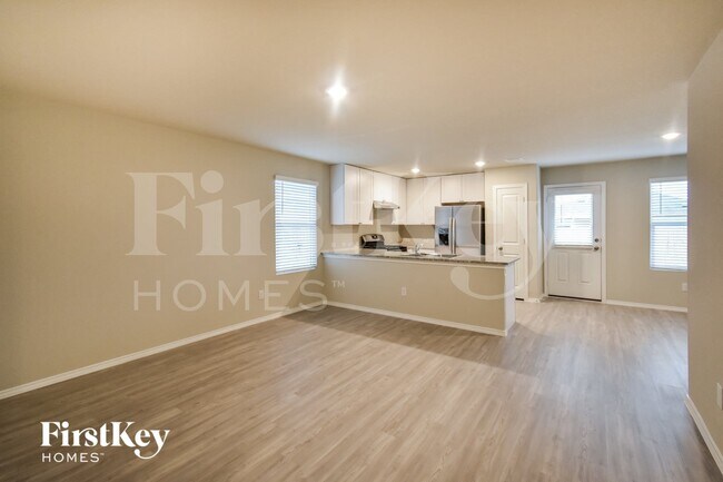 Building Photo - 10522 De Gonzalo Way