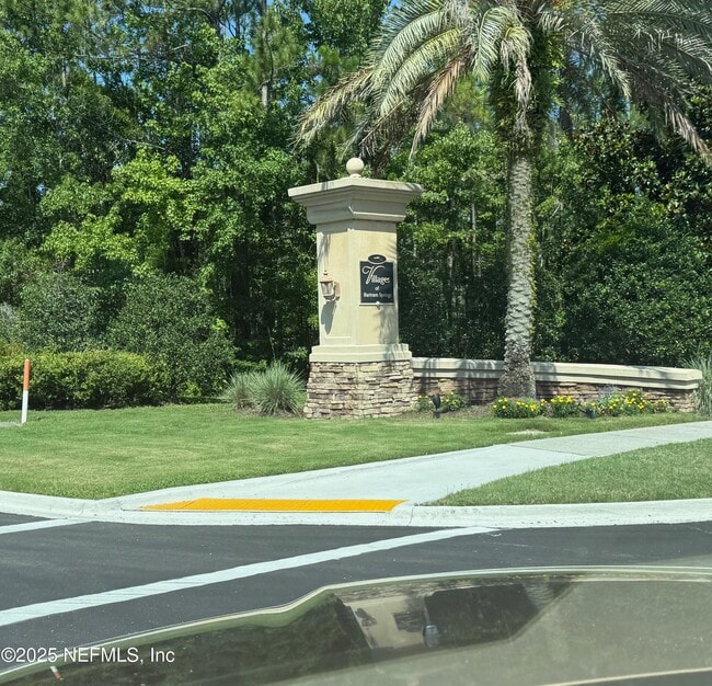 Building Photo - 6067 Bartram Village Dr