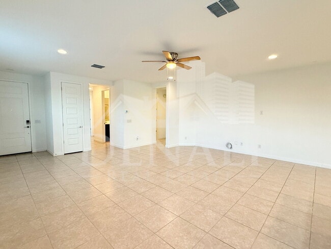 Building Photo - 11682 N 188th Dr