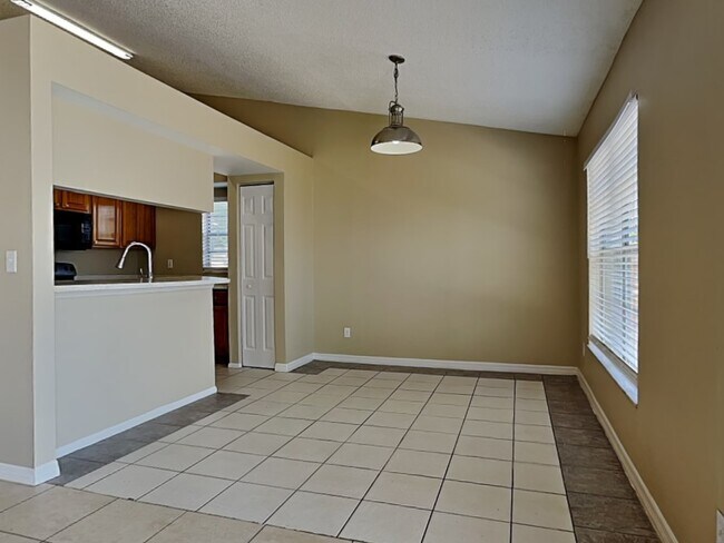 Foto del edificio - 1758 Tarah Trace Dr