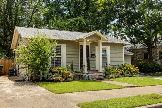 Photo - 1401 Linden Ave House