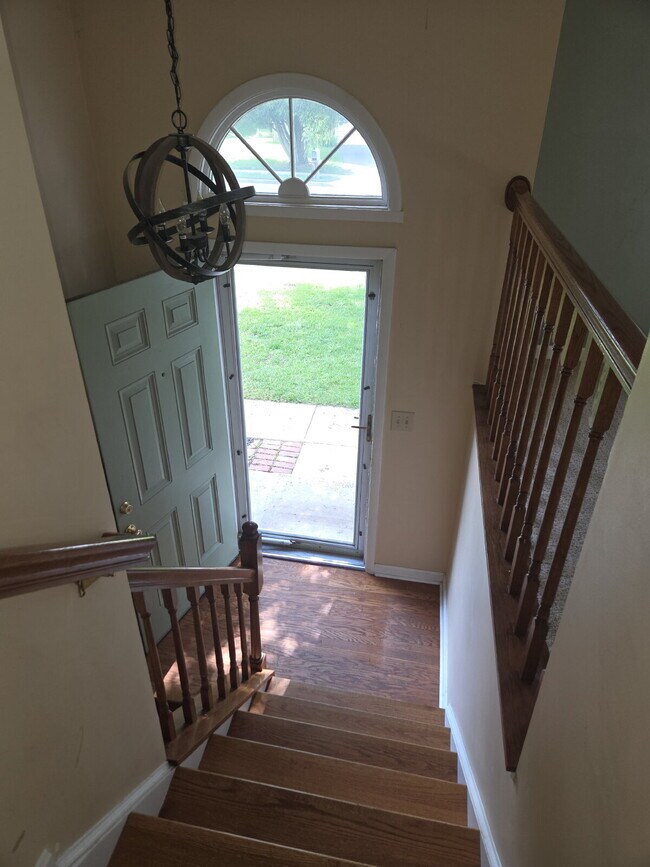 Foto del edificio - "Spacious 4-Bedroom Gem with Finished Basement in Walkersville - Ideal Family Living!"